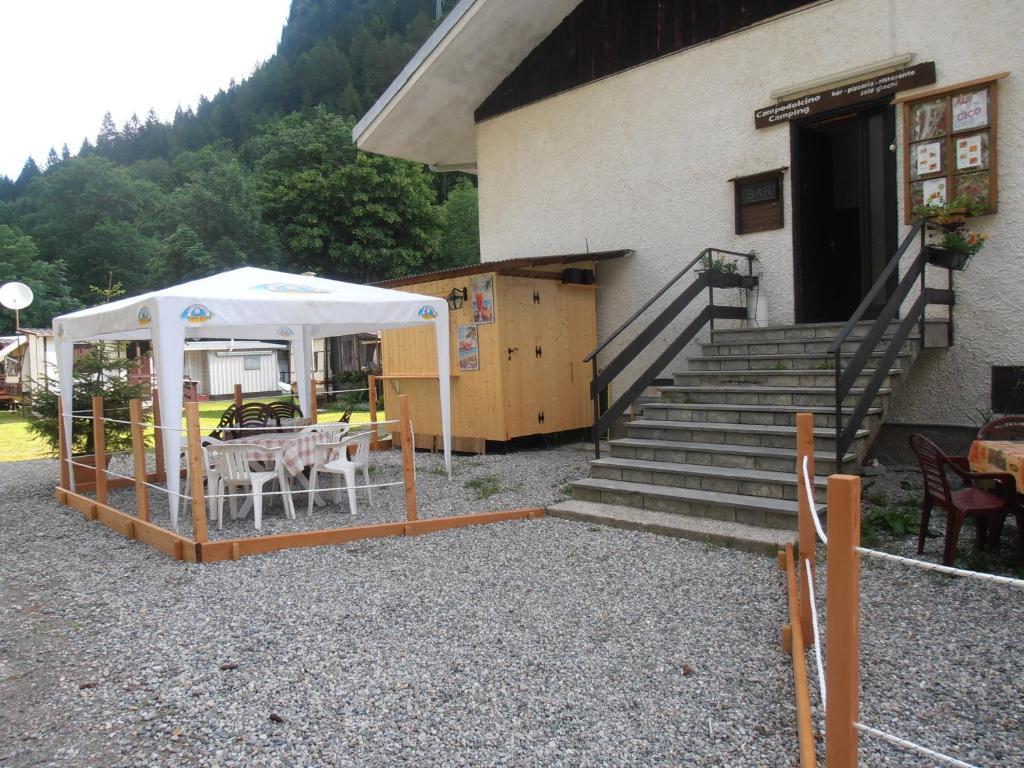 Campodolcino Camping מראה חיצוני תמונה